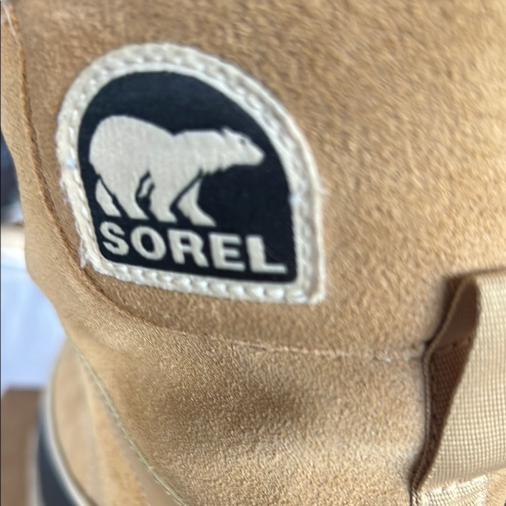 Sorel Tan and Black Winter Rain Boots Durable Design - Picture 7 of 9